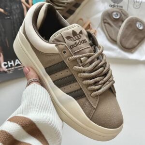 Adidas Sneaker